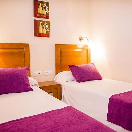 Apartamentos Fenix Beach Рокетас-де-Мар Екстер'єр фото